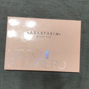 Anastasia Beverly Hills Nicole Guerriero